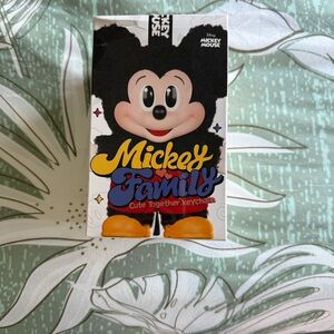 New authentic purchased from popmart Disney Mickey Family Keychain